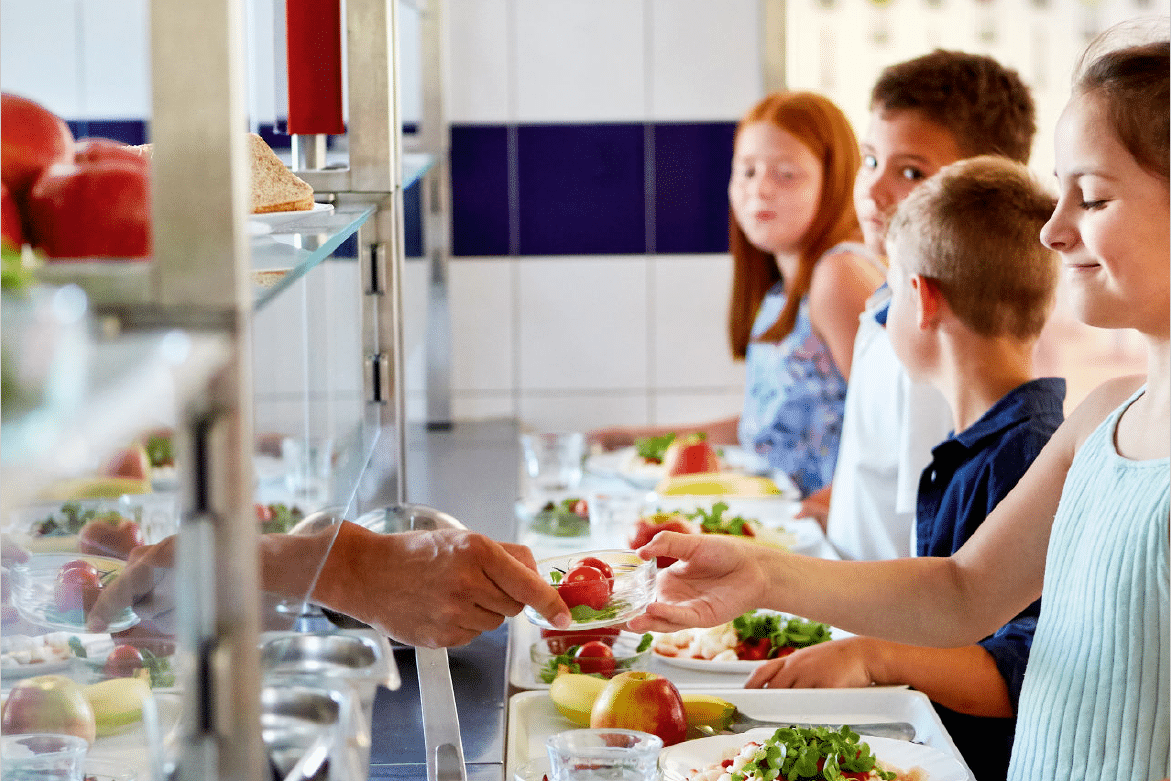 INRAE pour une alimentation saine et durable en restauration scolaire